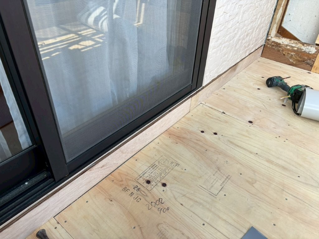 新しい下地を施工していきます